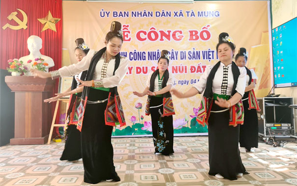 A group of women dancing on a stageDescription automatically generated