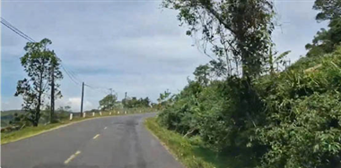 Video: Sắc màu mọi miền, ngỡ ngàng vẻ đẹp đèo violak Gặp gỡ đồng bào Rơ Nâm ven đèo