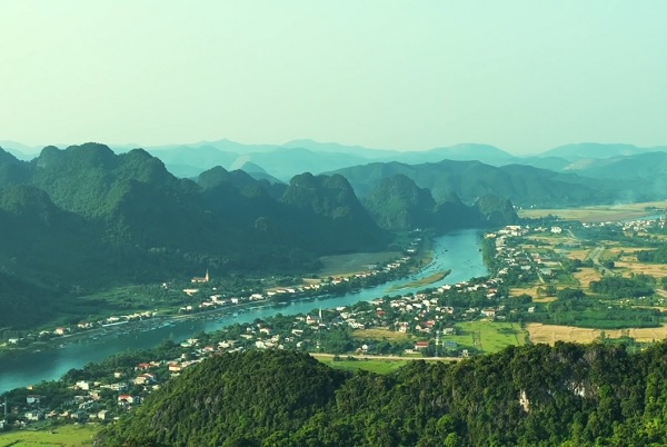 Phong Nha lọt Top 10 điểm đến thân thiện nhất Việt Nam