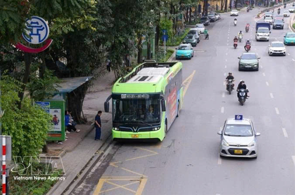 Hanoi targets 30 per cent public transport use to ease traffic congestion